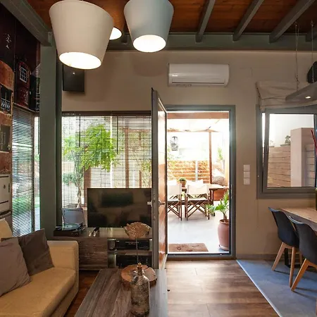 Euzoia Luxury Maisonette Apartmán