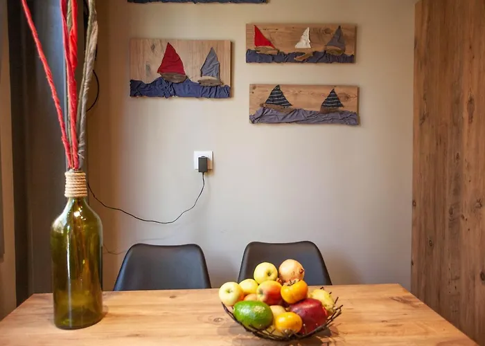 Euzoia Luxury Maisonette *